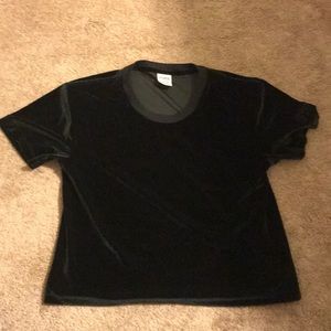Black velvet Tee